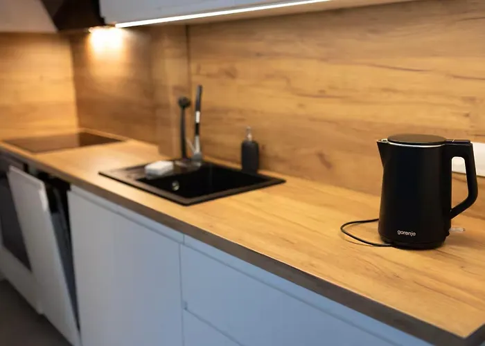 Lägenhet Lublanska - Przytulne, Nowoczesne, W Klimacie Krakowa